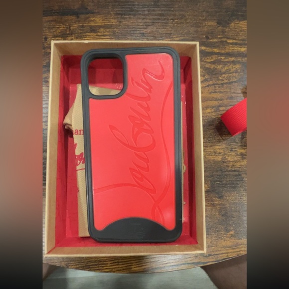 Christian Louboutin IPhone 11 Pro Max Case - Picture 5 of 7